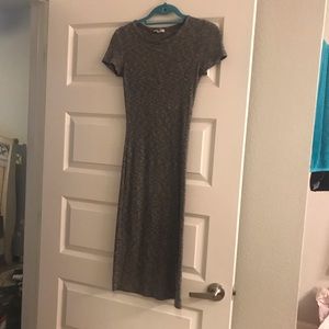 Gray form fitting short sleeve dress